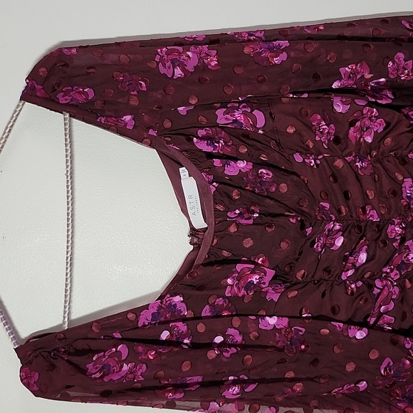 ASTR The Label Rosalee Floral Ruched Burnout Dress Wedding Guest Cocktail Dress - Picture 4 of 12